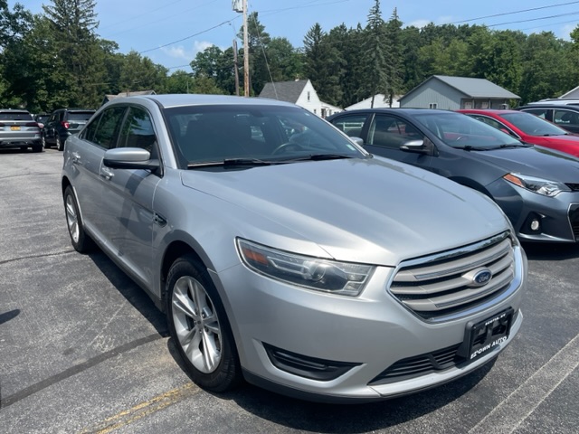 2015 Ford Taurus