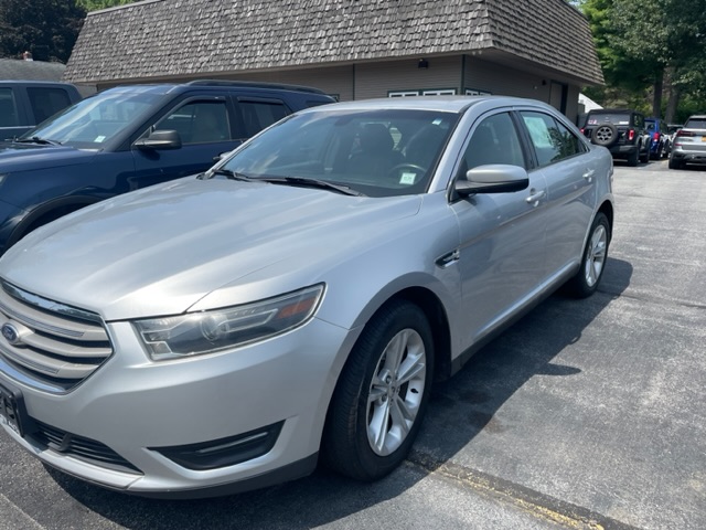 2015 Ford Taurus