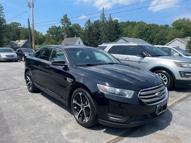 2016 Ford Taurus