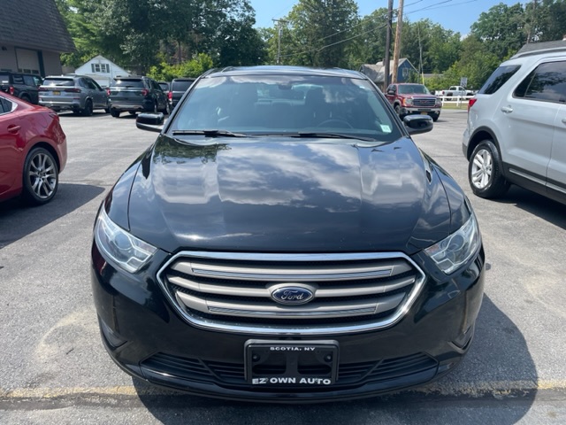 2016 Ford Taurus