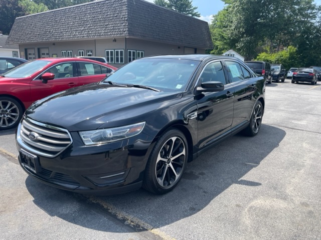 2016 Ford Taurus