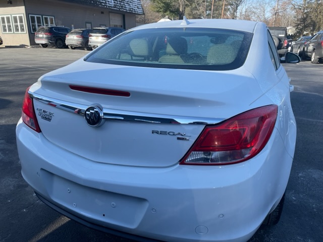 2011 BUICK REGAL CXE
