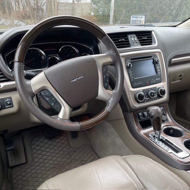 2015 GMC Acadia Denali