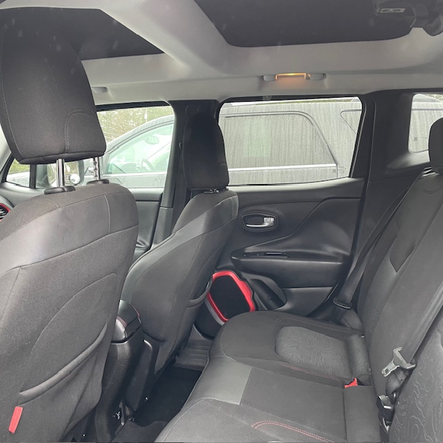 2015 Jeep Renegade Trailhawk